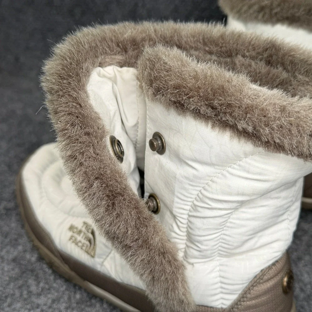 The North Face Winter Boot Women 7 White Down Puffer Outdoor Athletic Snow Shoes